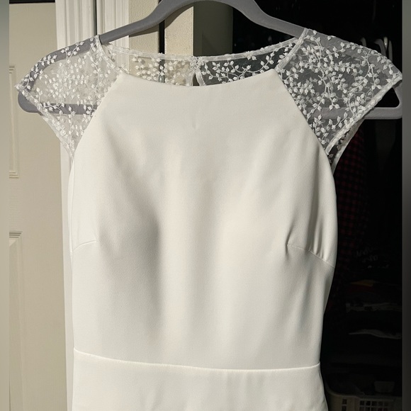 Wendy Makin Lavande Crepe Wedding Dress, US 4 - Picture 4 of 5